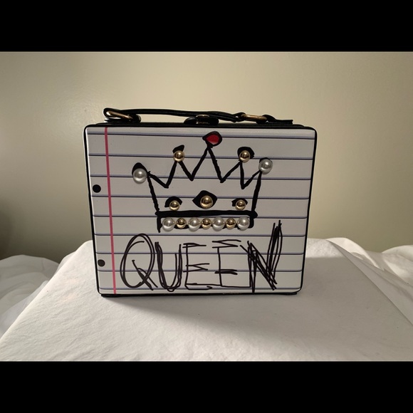 Purse - Picture 2 of 3